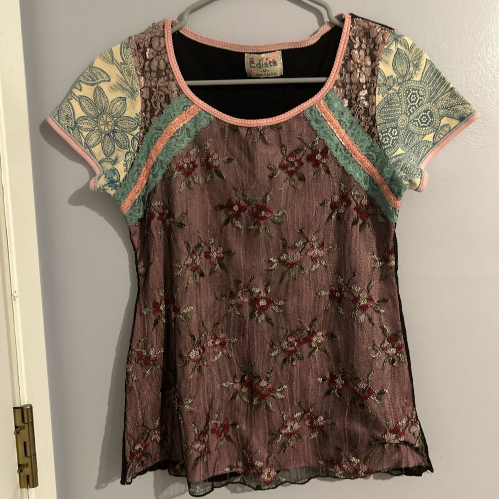 Brown and Green Graphic Embellished Short Sleeve Blouse